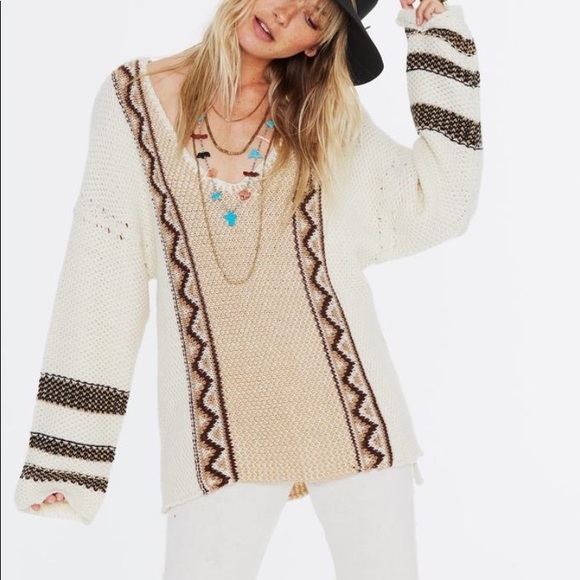 🆕•{Jens Pirate Booty}• SARAHA PONCHO - Picture 2 of 4